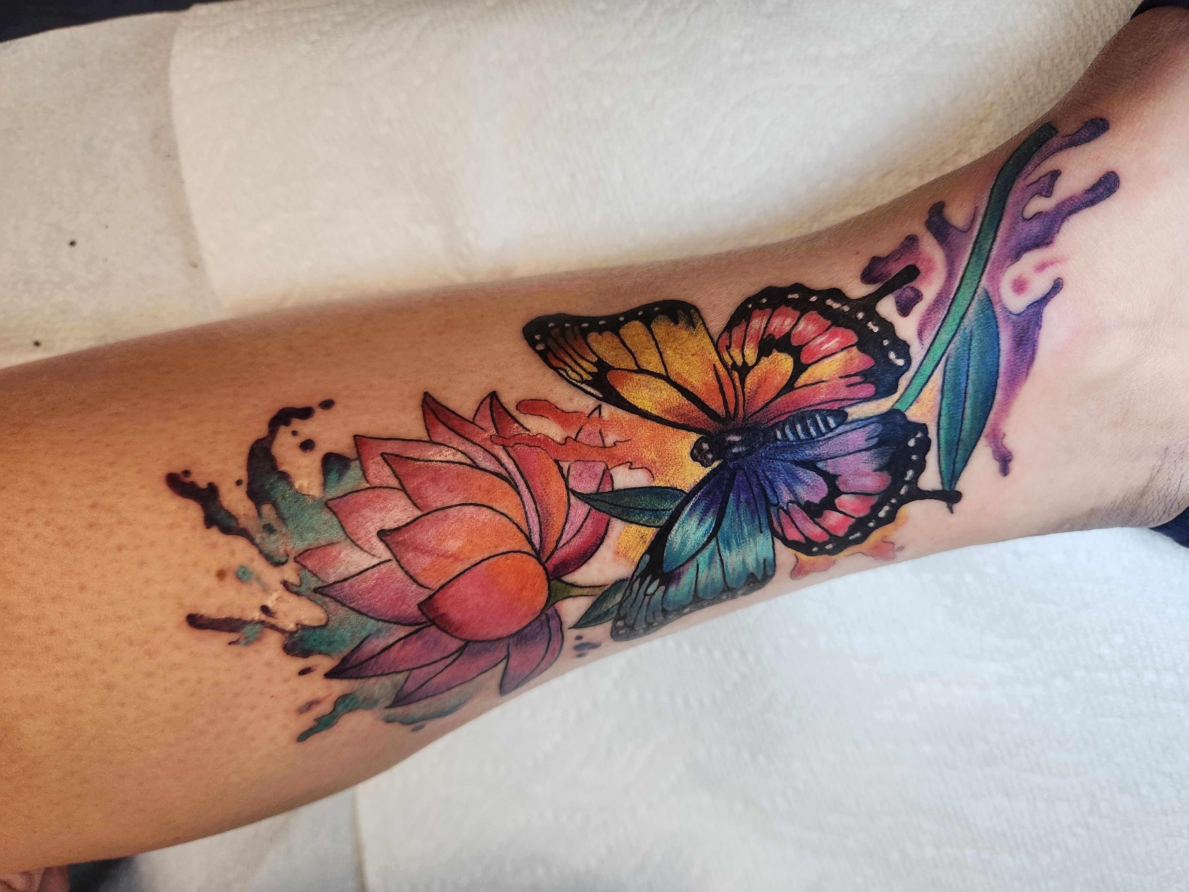 Illustrative tattoo 12